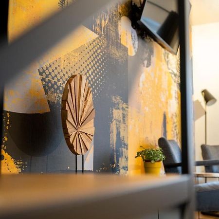 Ardenne Bnb Gite Urbain Avec Terrasse Marche-en-Famenne Ngoại thất bức ảnh
