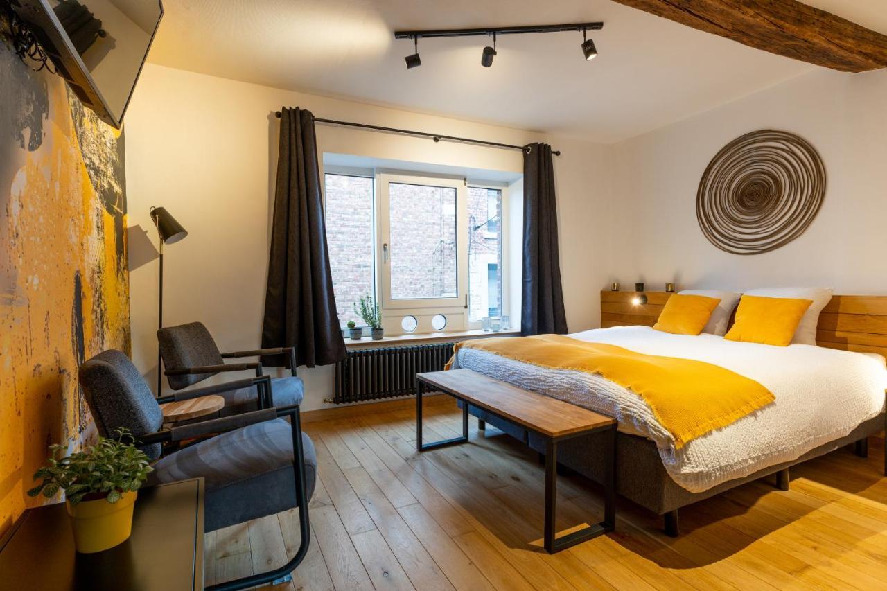Ardenne Bnb Gite Urbain Avec Terrasse Marche-en-Famenne Ngoại thất bức ảnh