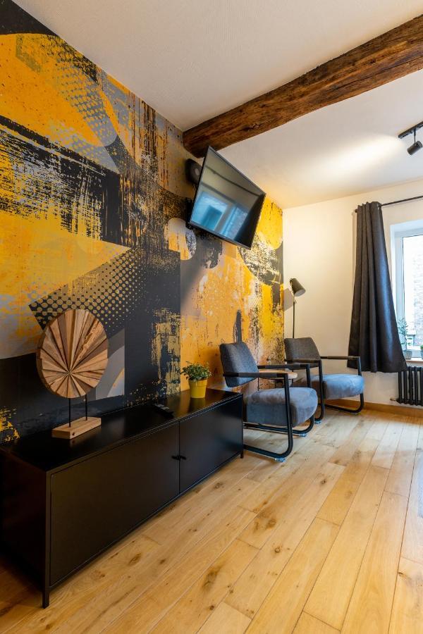 Ardenne Bnb Gite Urbain Avec Terrasse Marche-en-Famenne Ngoại thất bức ảnh
